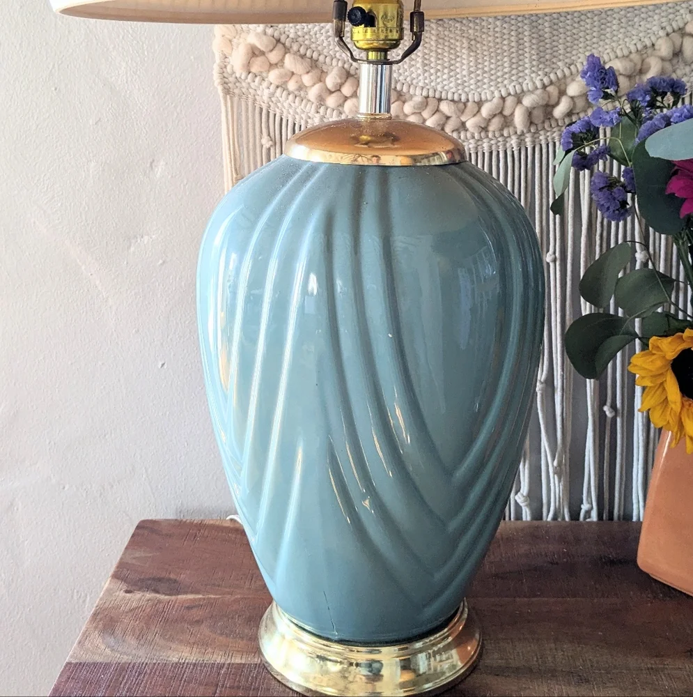 Vintage Pastel Teal Ceramic Table Lamp 20” Tall Retro Mid Century Style